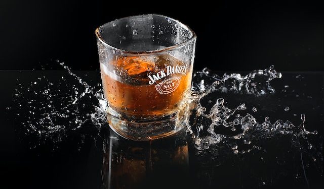 Drankspelletje met kaarten