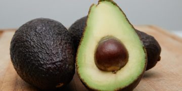 Avocado's Aan de Top: Waarom Specialisatie in de Groothandel Werkt